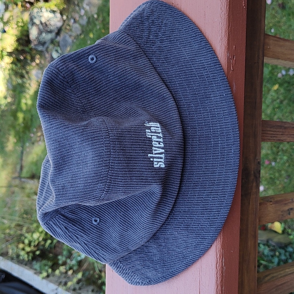 Levi's silver tab corduroy bucket hat